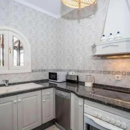 Alisa 别墅 蒂亚斯